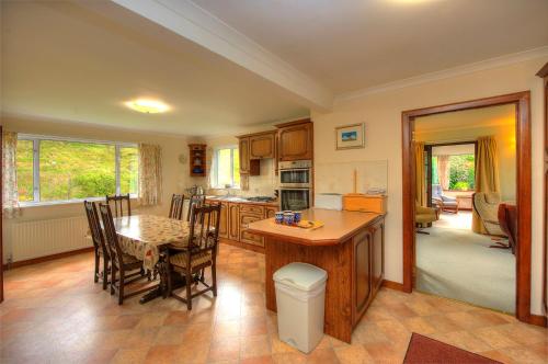 Blarghour Farm Cottages Overlooking Loch Awe - image 6