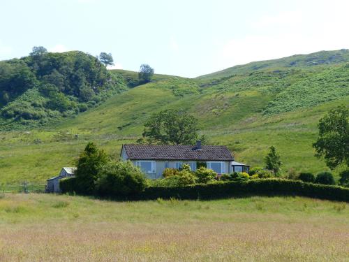 Blarghour Farm Cottages Overlooking Loch Awe - main image