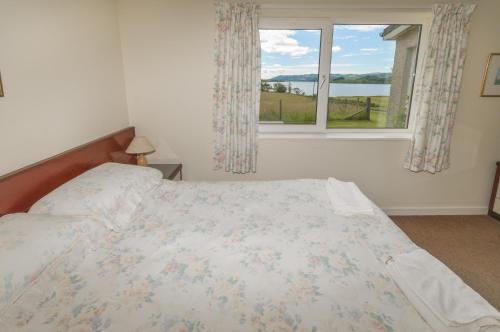 Blarghour Farm Cottages Overlooking Loch Awe - image 14
