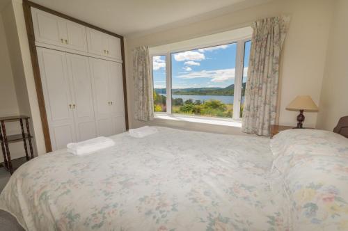 Blarghour Farm Cottages Overlooking Loch Awe - image 3