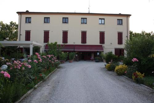 Accommodation in Ostellato