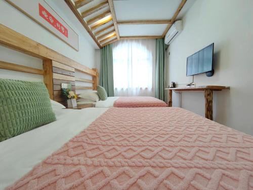 Only waiting for you-Tianmen mountαin-English reception-Scenic guide Only waiting for you-Tianmen mountαin-English reception-Scenic guide