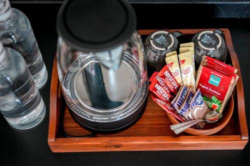 Cozy 1BR apartment by beach - partial ocean view Cozy 1BR apartment by beach - partial ocean view