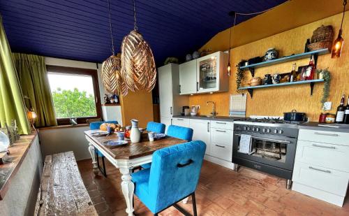 Iekārtas, Casa Olanda in Mornico Losana