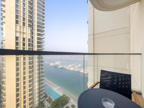 Silkhaus Vacation Homes 1BDR in Marina Vista with Private Beach, Dubai (photo 2)