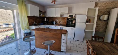 virtuve, Chambres d hôtes chez Georges (Chambres d hotes chez Georges) in Argancon