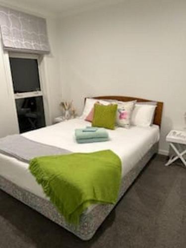 Modern, Cozy and Spacious 3 bedroom Home near City Centre, Palmerston North (Foto 3)