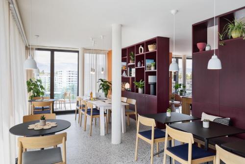Stay KooooK Geneva City - Online Check In, Genf (Foto 11)