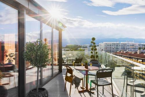 Stay KooooK Geneva City - Online Check In, Genève