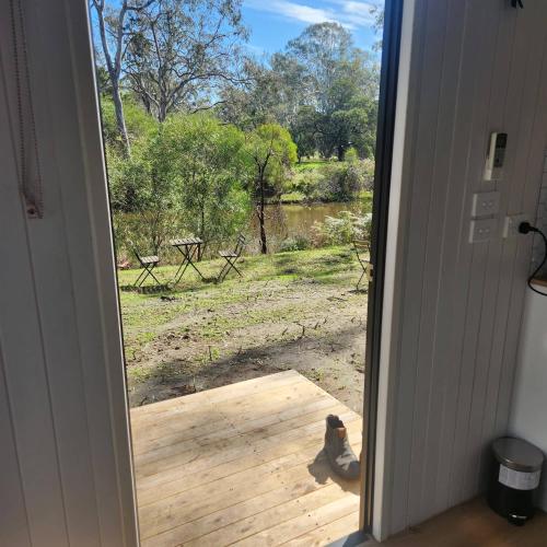 花園, Northern Grampians Hideaway by Tiny Away in 格萊諾基(VIC)