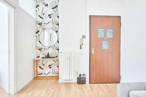Spacious flat close to Fondazione Prada & Metro - image 8