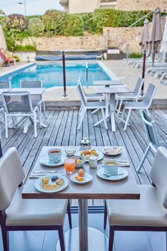 Hotel Le Churchill - image 10