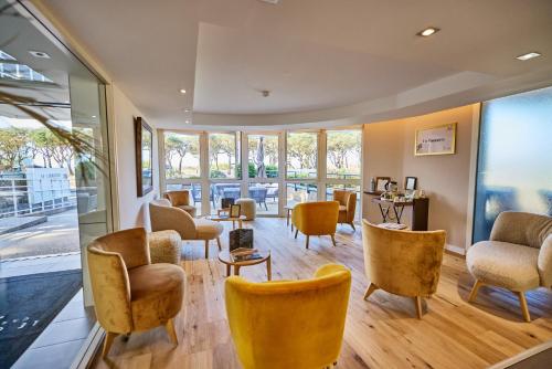 ล็อบบี้, Le Churchill Hotel & Spa in การ์ญัก