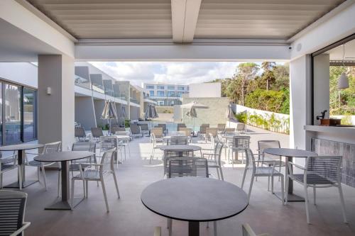 Restaurant, Phos Hotel Adults Only in Nea Kidonia