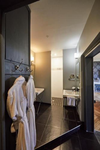 Hotel Restaurants & Spa Perier Du Bignon - 화장실