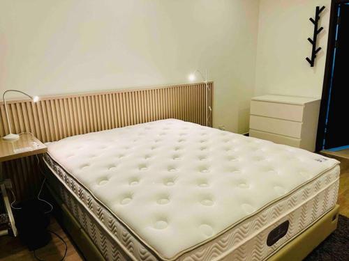 New Cozy 2Bed 200m BTS PhraKhanong, 10min Thonglor Ekkamai