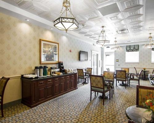 Liberty Hotel Ascend Hotel Collection - image 10