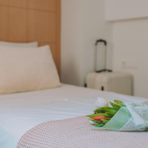 Chic Hotel - image 8