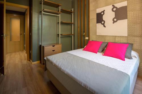 San Justo Plaza - image 2