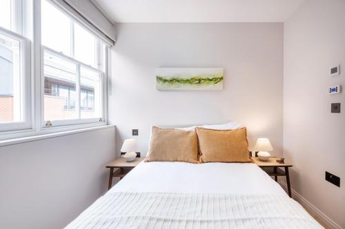 Covent Garden 2 bed 2 bath duplex - image 8