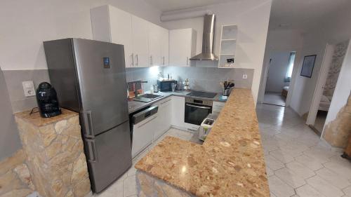 Tiszaháló Apartman Ház (Tiszahalo Apartman Haz) in Kiskore