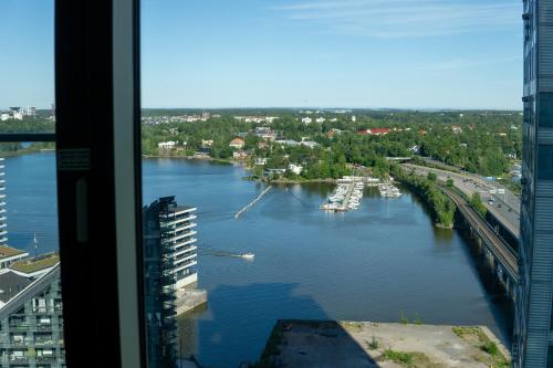 18th Floor Helsinki High Point 1 BDR Apartment with City View - Free Garage Parking, Helsinki (photo 10)