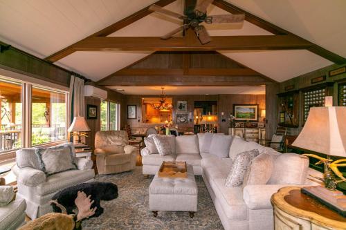 Hinesight at Hound Ears in Valle Crucis, USA