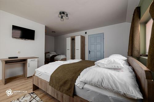 Vadász Étterem és Panzió