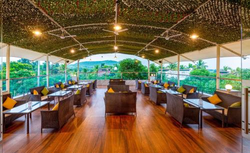 Freesia Resort by Express Inn in Gangavhare