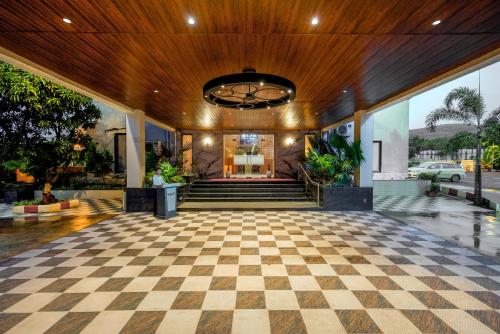 Freesia Resort by Express Inn in Gangavhare