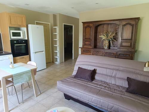 Appartement 2 à 4 personnes (Appartement 2 a 4 personnes) in Antraigues-sur-Volane