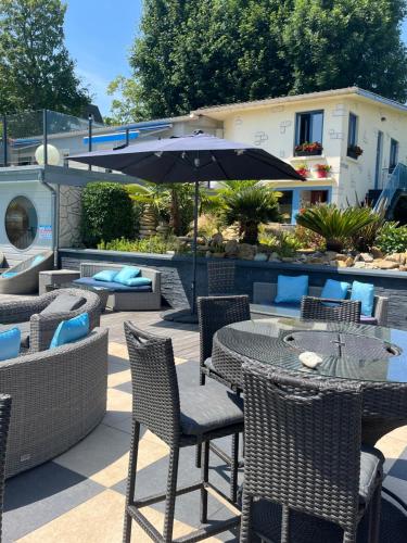 Hotel la piscine 4