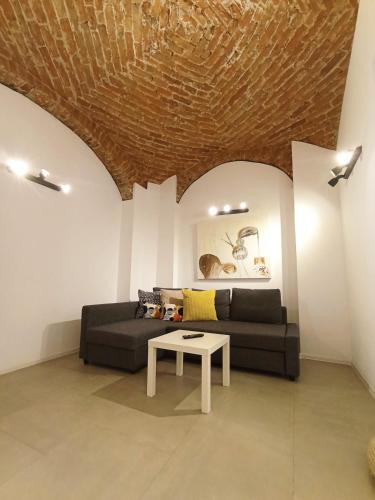 Apartment - Ground Floor image 8