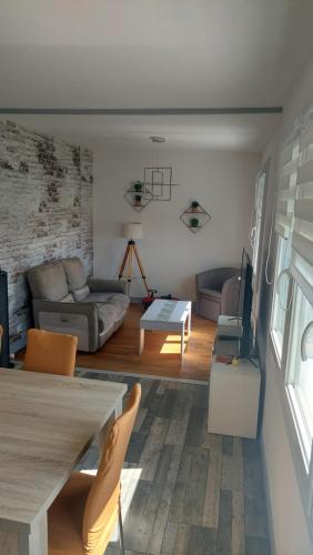 Saint cosme en vairais gîte à louer L'Étang