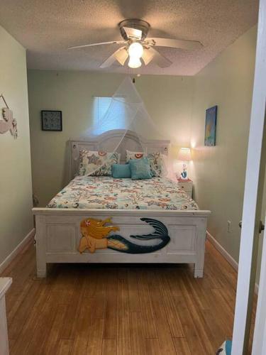 Pirates Cove - Waterfront - Weeki Wachee River Access with Paddlecraft!! in Spring Hill, USA