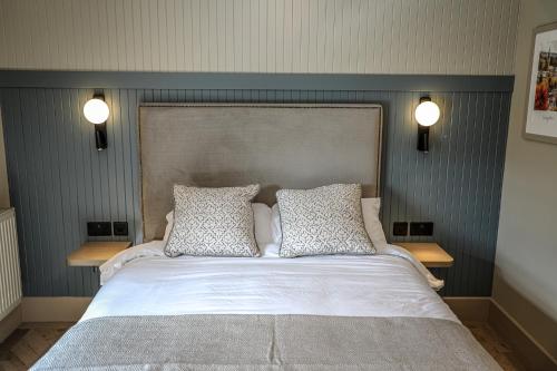Bridge End Hotel - main image