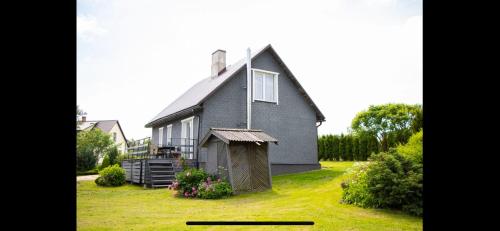 Kert, Divstavu maja Gulbene in Gulbene