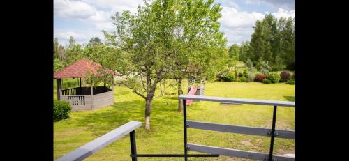 Kert, Divstavu maja Gulbene in Gulbene