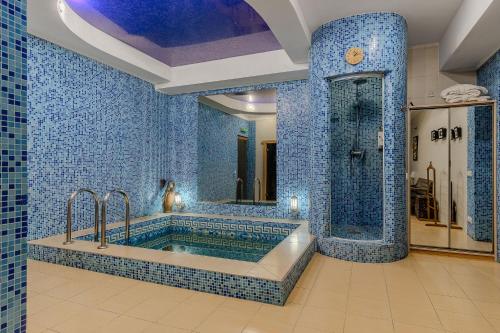 Gallery Hotel Gintama Apgrade