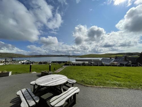 Вид, St Magnus Bay Hotel in Шетланд