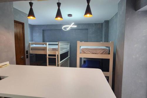 Studio com Cozinha e Banheiro Privativo in Maracana