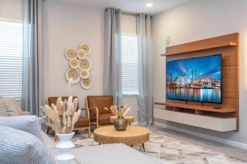 Brand New Top Elegance Vacation At Paradiso 6151 - Tap to explore photos