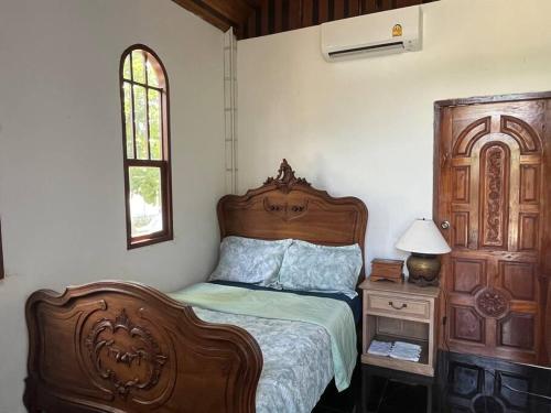 Cozy breezing countryside Pet Cozy breezing countryside Pet