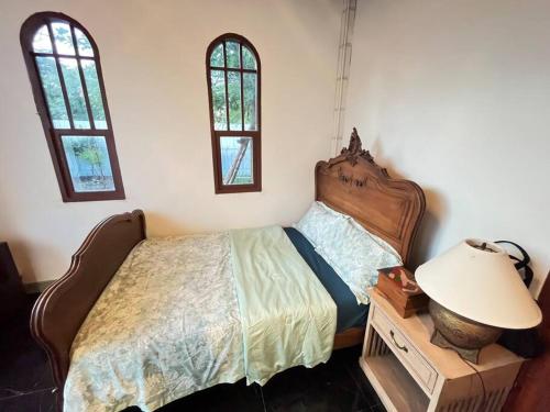 Cozy breezing countryside Pet Cozy breezing countryside Pet