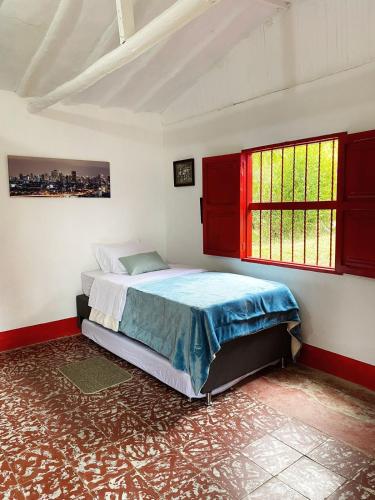 Casa De Campo Las Chispas, Medellín (fotografie 8)