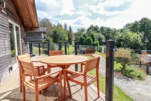2 Lake View Looe - image 14