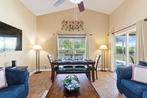 Pool Villa Near Disney in Loughman, USA