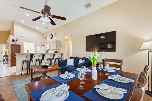 Pool Villa Near Disney in Loughman, USA