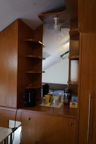 U6 schofwrk hostel – Vienna, NY