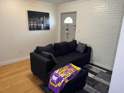 Cozy Apartment in LSU and 5 minutes to Downtown! in Collegetown, USA